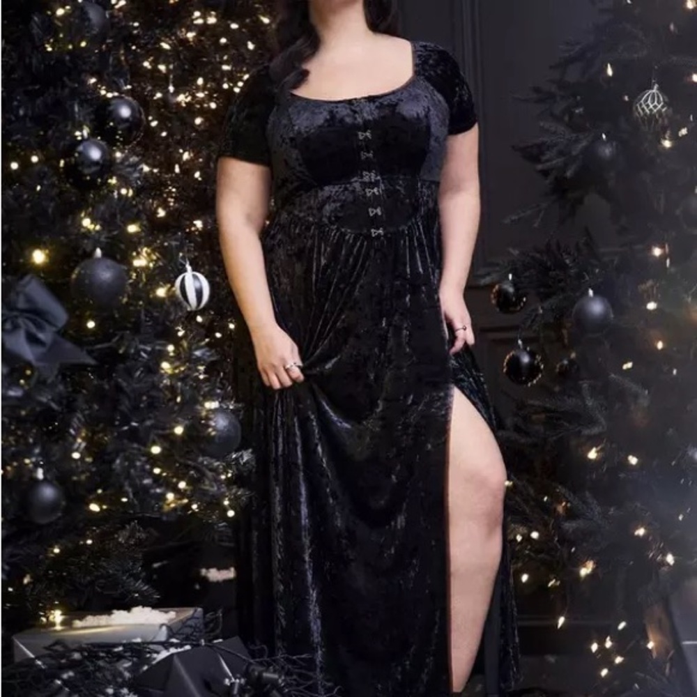 Maurices Black Velvet Maxi Dress
